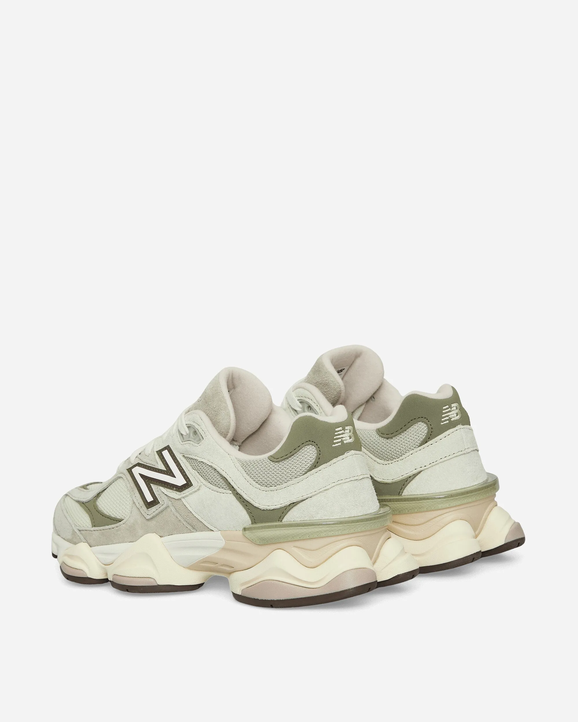 9060 Sneakers Olivine