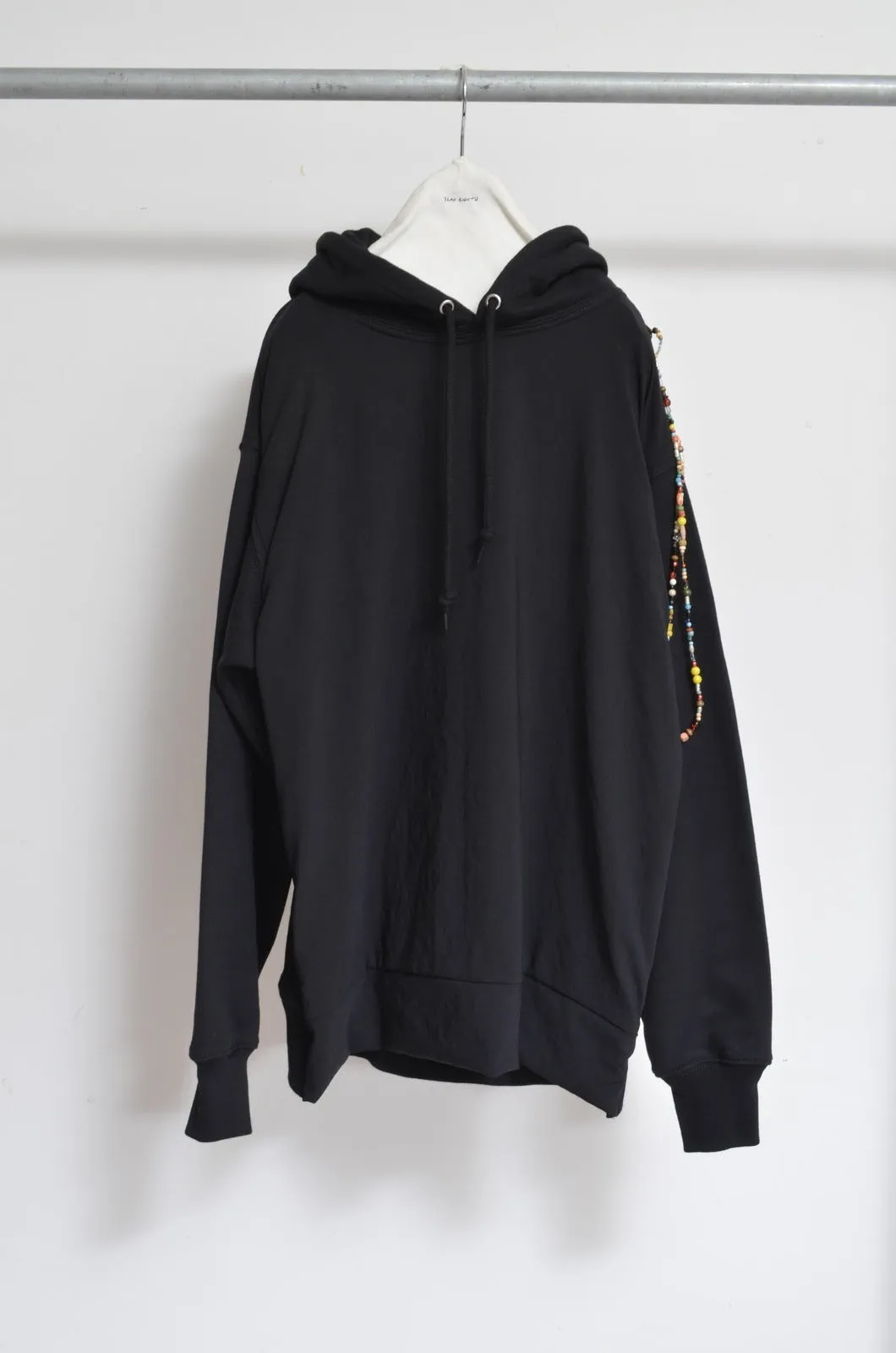 CHIFFON HOODIE (ACCESSORIES) / BLK