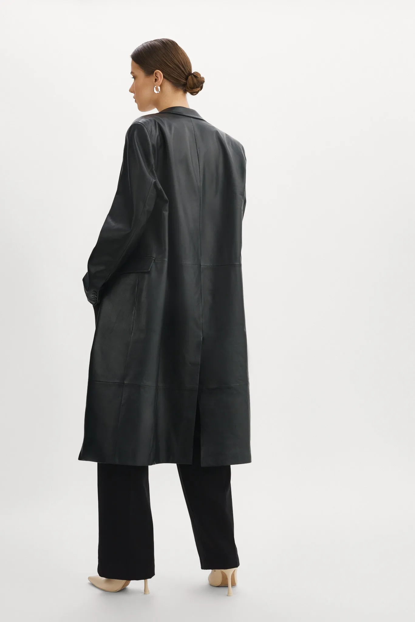 WILHELMINA | Leather Trench